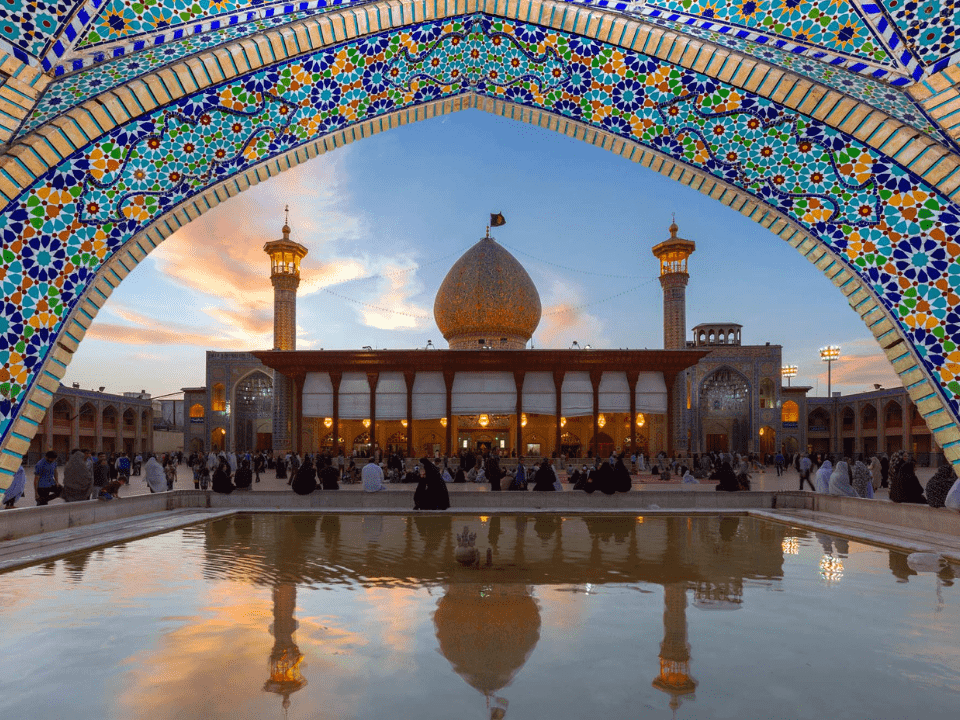 TOUR DU LỊCH IRAN TỪ HÀ NỘI SÀI GÒN-KHÁM PHÁ ĐẾ CHẾ BA TƯ HUYỀN BÍ - TÌM HIỂU XỨ SỞ NGHÌN LẺ MỘT ĐÊM 